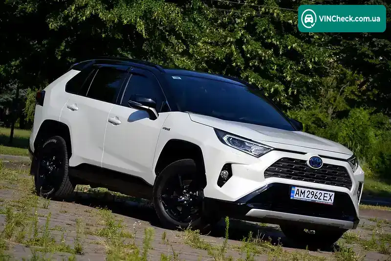 Toyota RAV4 2020, фото з оголошення 1 з 20, VIN JTMRW3FV00J050966