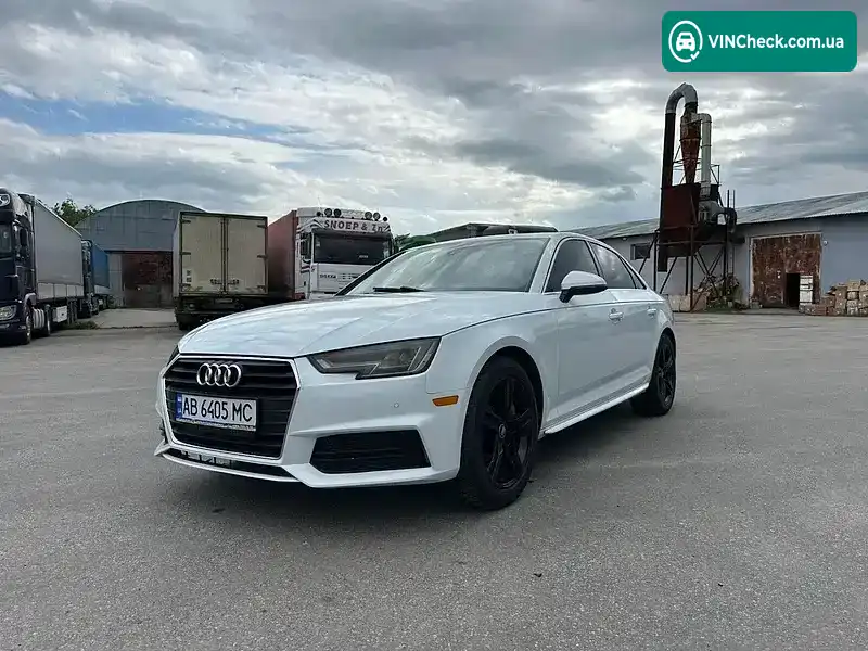 Audi A4 2018, фото з оголошення 1 з 13, VIN WAUENAF48JN019355