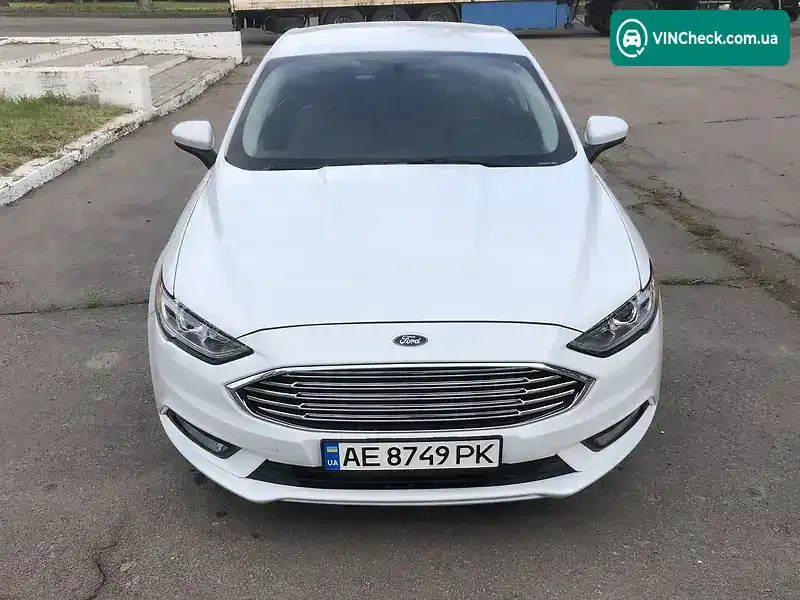 Ford Fusion 2018, фото з оголошення 2 з 20, VIN 3FA6P0G77JR285358