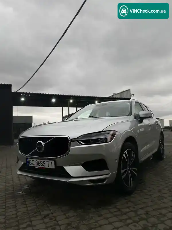 Volvo XC60 2018, фото з оголошення 1 з 21, VIN LYV102DK5KB288535