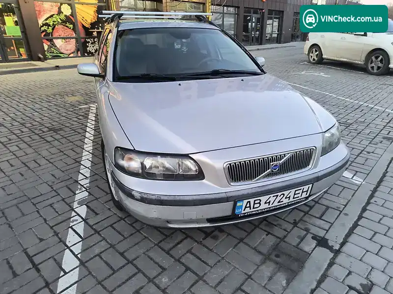 Volvo V70 2004, фото з оголошення 1 з 9, VIN YV1SW799942382022