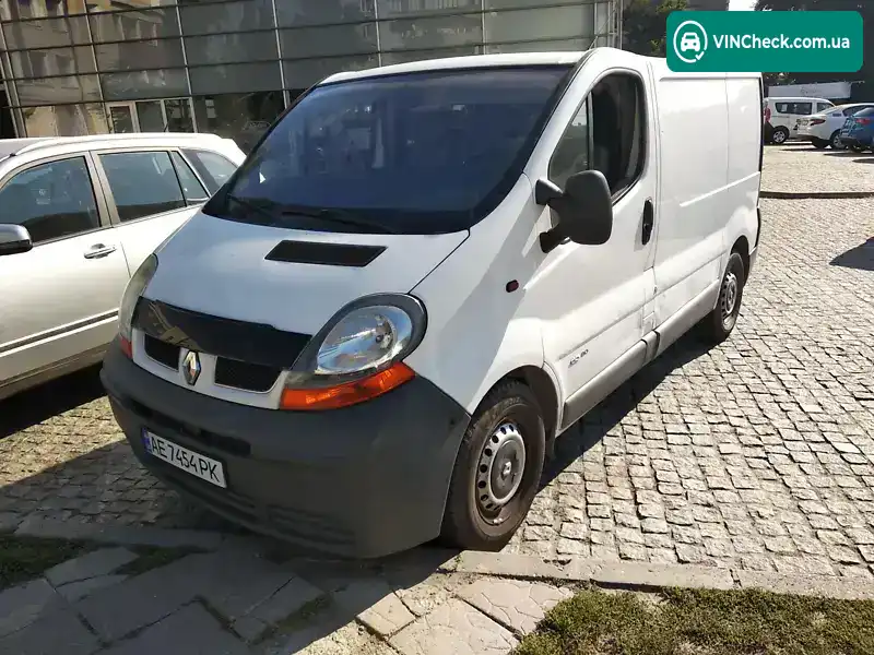 Renault Trafic 2001, фото з оголошення 1 з 9, VIN VF1FLABA51V108698