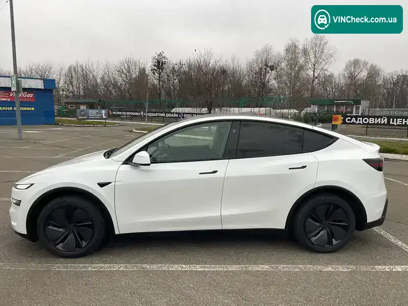 Tesla Model Y 2025, фото з оголошення 2 з 20, VIN XP7YGCEK3TB774533
