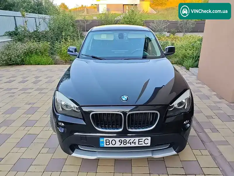 BMW X1 2011, фото з оголошення 2 з 20, VIN WBAVN11040VP84002