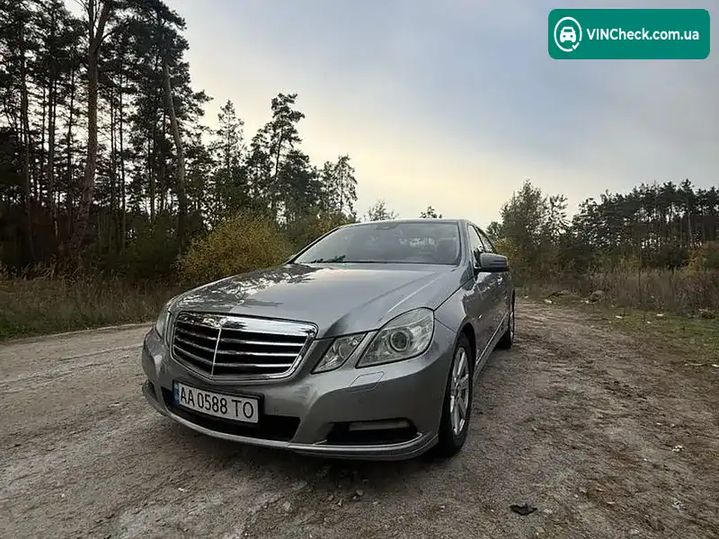 Mercedes-Benz E-Class 2011, фото з оголошення 2 з 10, VIN WDD2120021A390103