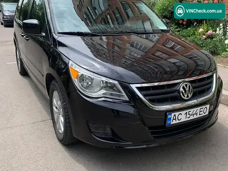 Volkswagen Routan 2012, фото з оголошення 2 з 19, VIN 2C4RVABG2CR277025