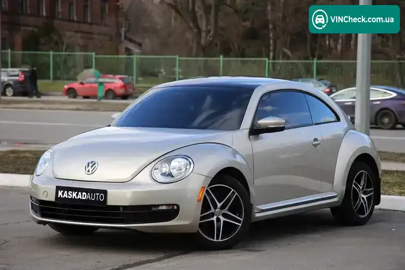 Volkswagen Beetle 2012, фото з оголошення 1 з 19, VIN 3VWJP7AT7CM647415