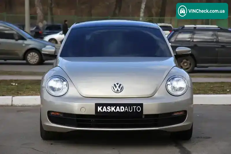 Volkswagen Beetle 2012, фото з оголошення 2 з 19, VIN 3VWJP7AT7CM647415
