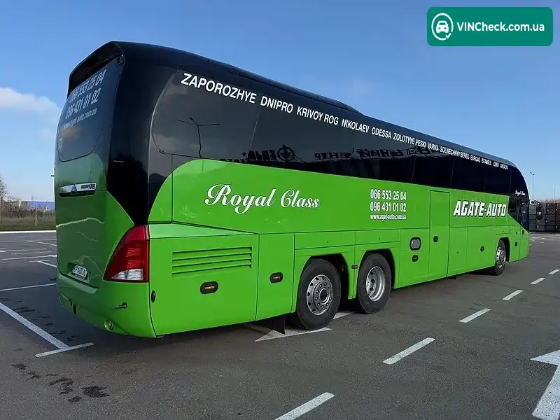 Neoplan N 1218 2010, фото з оголошення 2 з 10, VIN WAGP16ZZ1B5001356