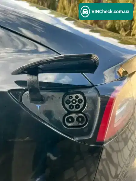 Tesla Model 3 2021, фото з оголошення 2 з 11, VIN LRW3E7FJ5MC295234