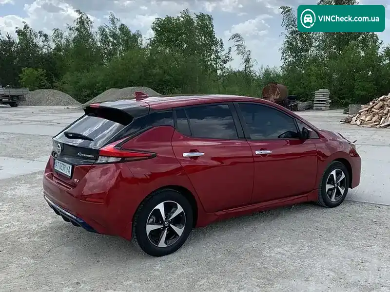 Nissan Leaf 2018, фото з оголошення 2 з 21, VIN 1N4AZ1CP5JC302074