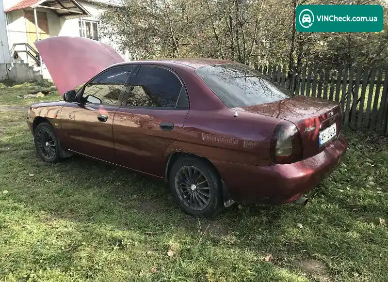 Daewoo Nubira 2000, фото з оголошення 2 з 12, VIN KLAJF696EXK255225