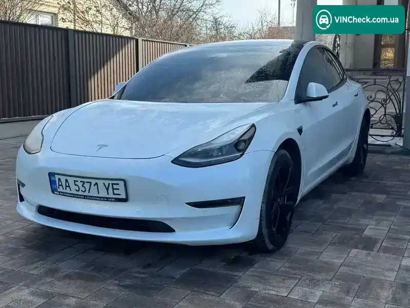 Tesla Model 3 2021, фото з оголошення 1 з 21, VIN 5YJ3E1EB9MF997778