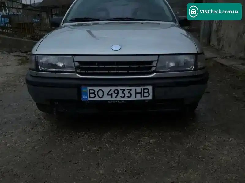 Opel Vectra 1992, фото з оголошення 1 з 11, VIN W0L000087NV147621