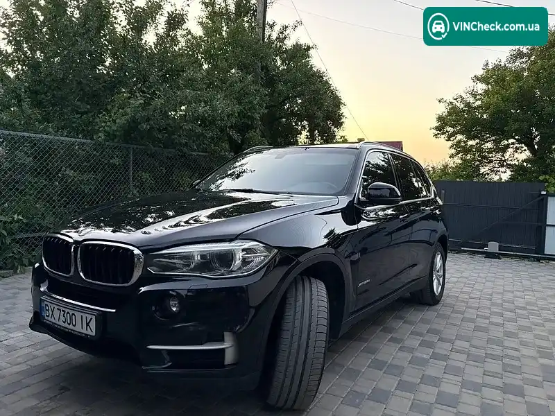 BMW X5 2016, фото з оголошення 1 з 10, VIN WBALS010100V45921