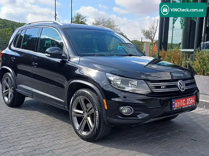 Volkswagen Tiguan 2016, фото з оголошення 2 з 20, VIN WVGAV7AX2GW529205