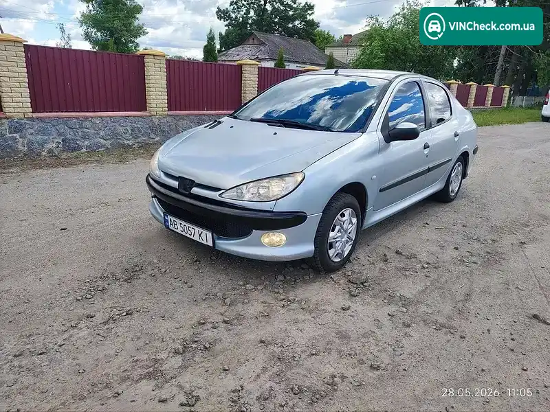 Peugeot 206 2009, фото з оголошення 2 з 8, VIN VF32BKFWA72797394