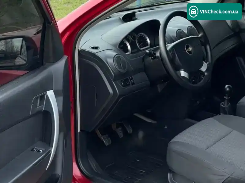 Chevrolet Aveo 2011, фото з оголошення 2 з 10, VIN KL1SF69YEBB270624