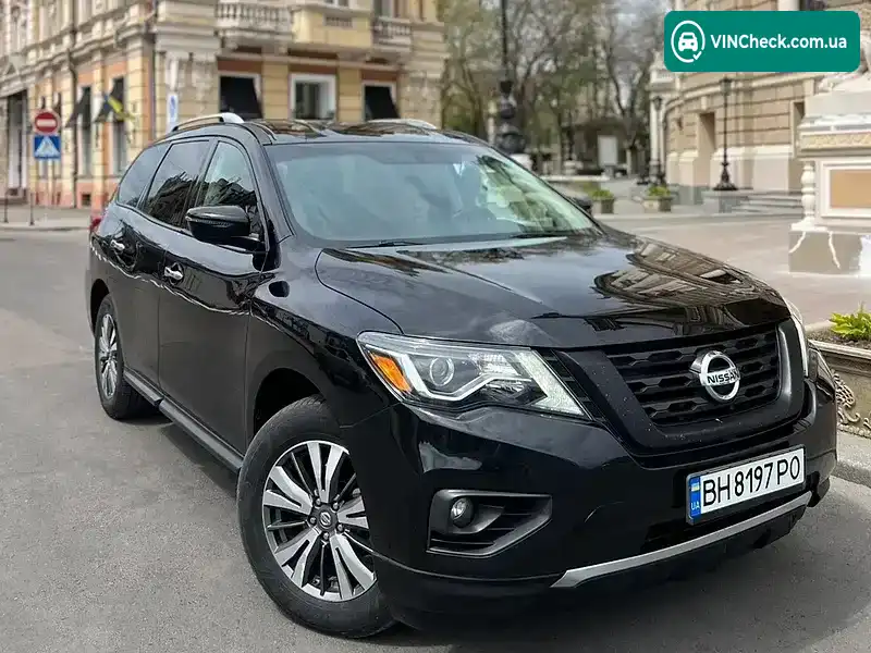 Nissan Pathfinder 2017, фото з оголошення 1 з 21, VIN 5N1DR2MM4HC901667
