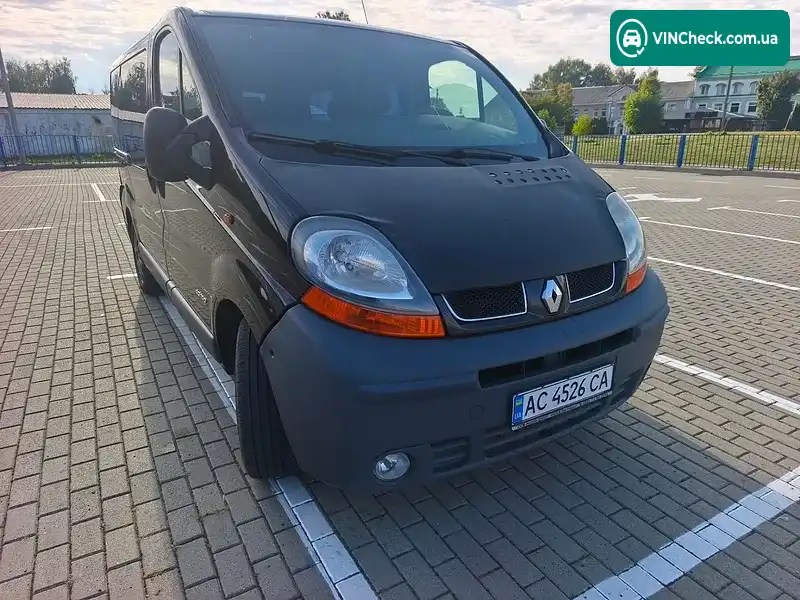 Renault Trafic 2006, фото з оголошення 2 з 20, VIN VF1FLACA66Y135899