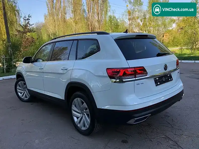 Volkswagen Atlas 2021, фото з оголошення 1 з 21, VIN 1V2HR2CA4MC601939