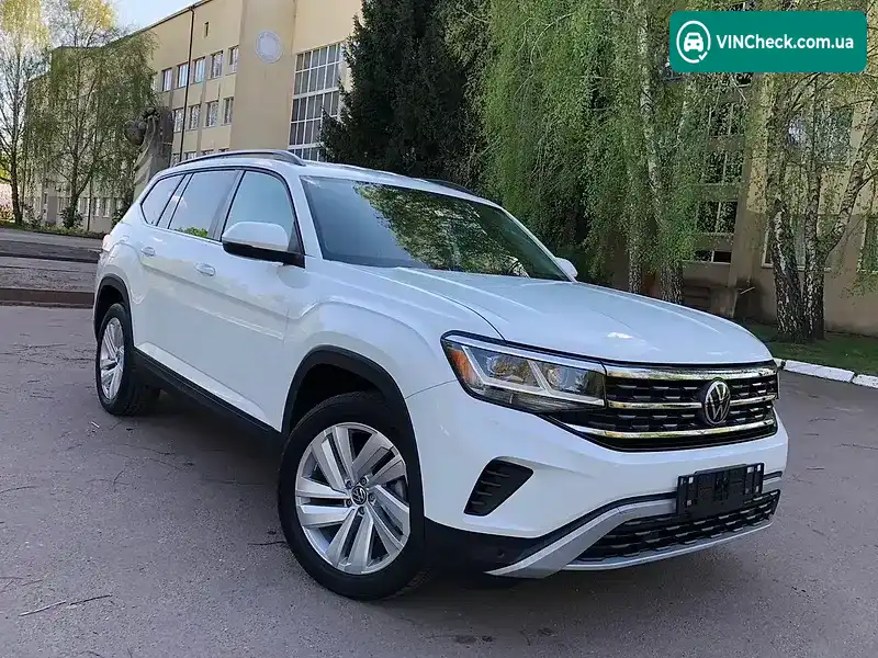 Volkswagen Atlas 2021, фото з оголошення 2 з 21, VIN 1V2HR2CA4MC601939