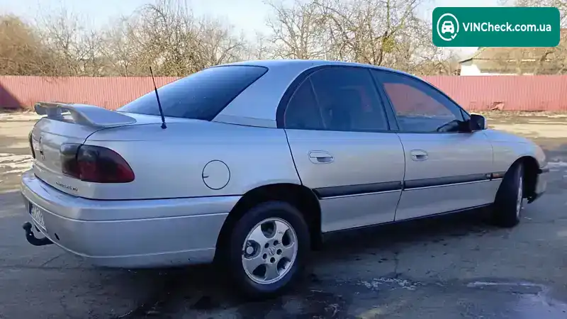 Opel Omega 1996, фото з оголошення 2 з 14, VIN W0L000026T1110697