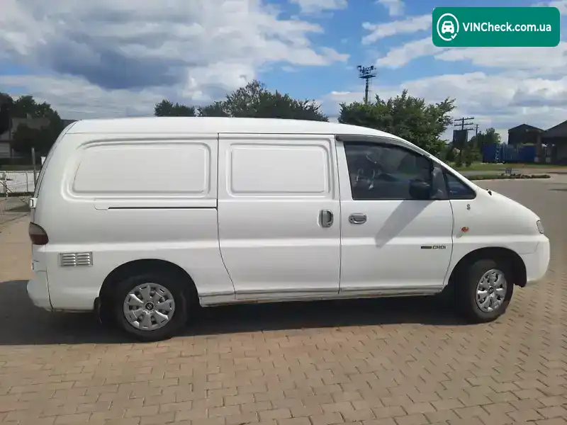 Hyundai H-1 2005, фото з оголошення 2 з 18, VIN NLJWVH7JP5Z049273