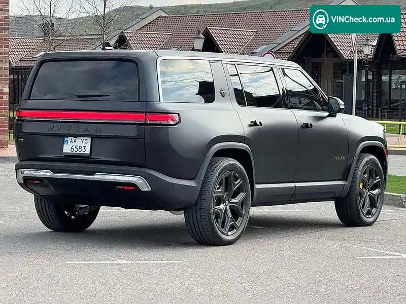 Rivian R1S 2023, фото з оголошення 2 з 20, VIN 7PDSGABA9PN023363