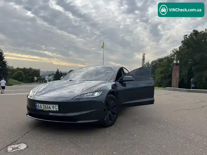 Tesla Model 3 2024, фото з оголошення 1 з 21, VIN 5YJ3E1EB4RF734931