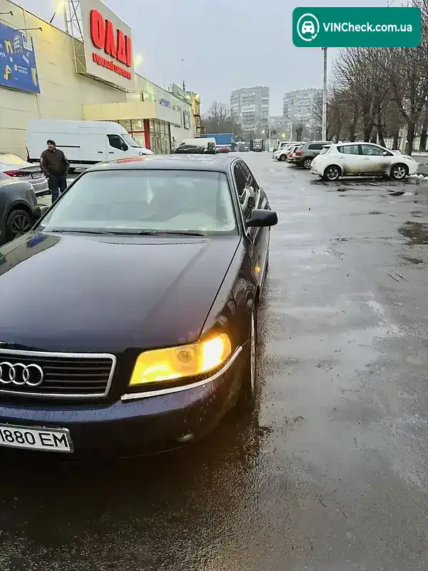 Audi A8 2001, фото з оголошення 1 з 9, VIN WAUZZZ4DZ1N003230