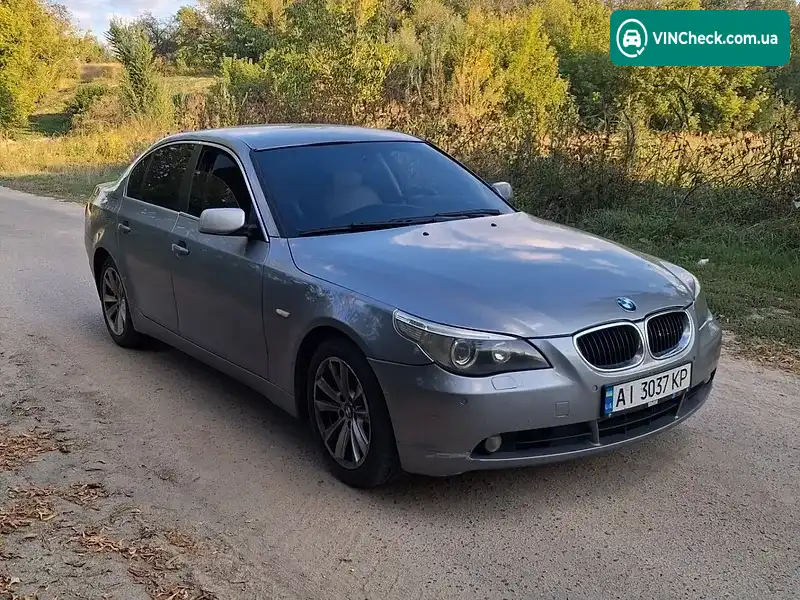 BMW 5 Series 2004, фото з оголошення 2 з 9, VIN WBANA51020B045747