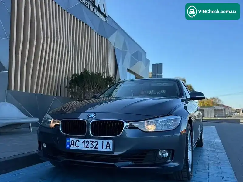 BMW 3 Series 2013, фото з оголошення 2 з 20, VIN WBA3B3G56DNR79846