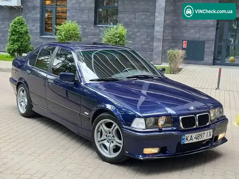 BMW 3 Series 1997, фото з оголошення 2 з 20, VIN WBACD21040AU61463