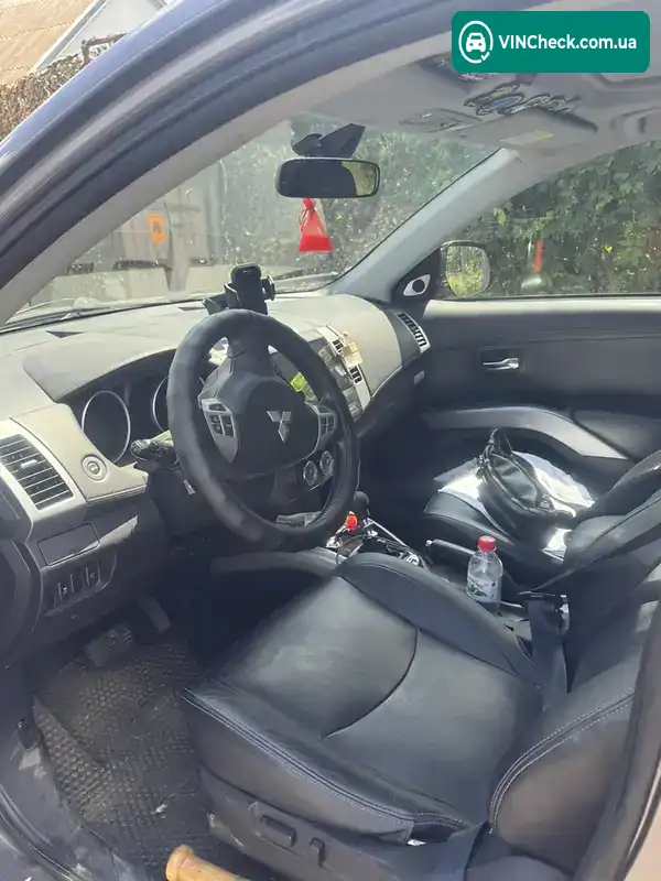 Mitsubishi Outlander 2010, фото з оголошення 2 з 6, VIN JMBXMCW7WBZ000547