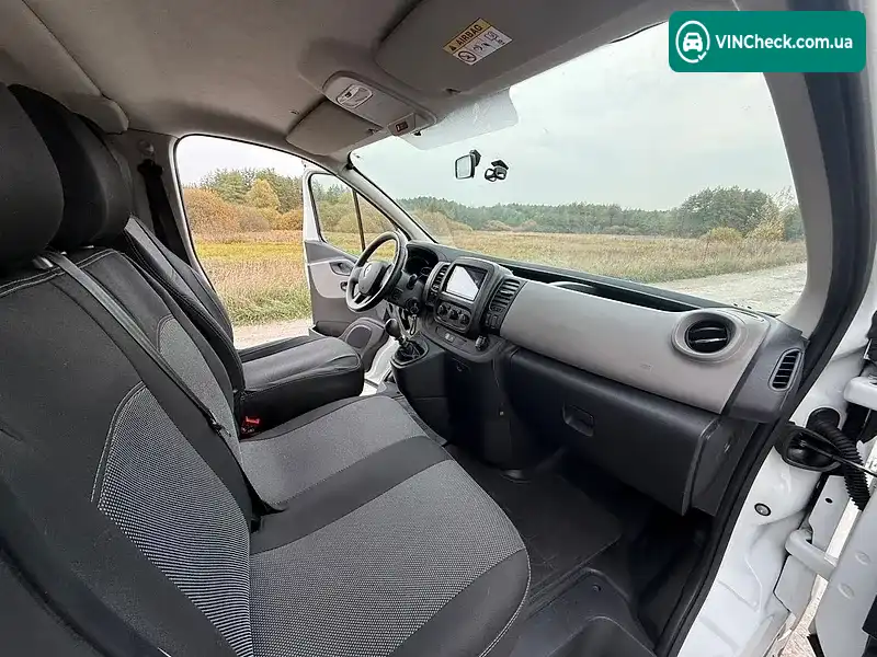 Renault Trafic 2017, фото з оголошення 2 з 13, VIN VF1JL000157981772