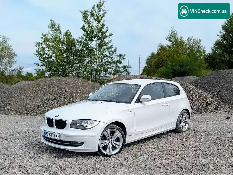BMW 1 Series 2009, фото з оголошення 1 з 15, VIN WBAUK310X0VM49617