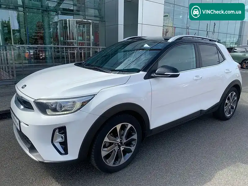 Kia Stonic 2020, фото з оголошення 2 з 20, VIN KNAD6814BM6489395