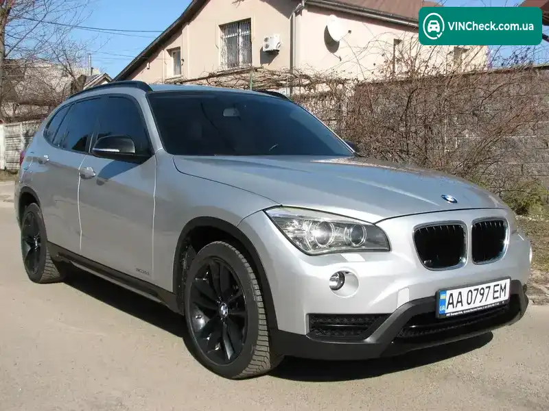 BMW X1 2014, фото з оголошення 1 з 21, VIN WBAVL1C54EVY12385