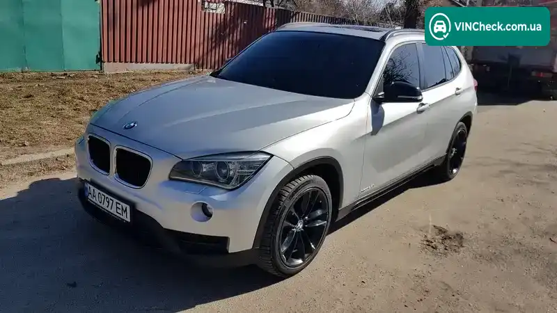 BMW X1 2014, фото з оголошення 2 з 21, VIN WBAVL1C54EVY12385