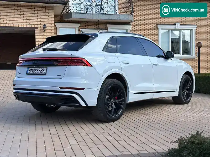Audi Q8 2021, фото з оголошення 2 з 21, VIN WAUZZZF1XMD028479