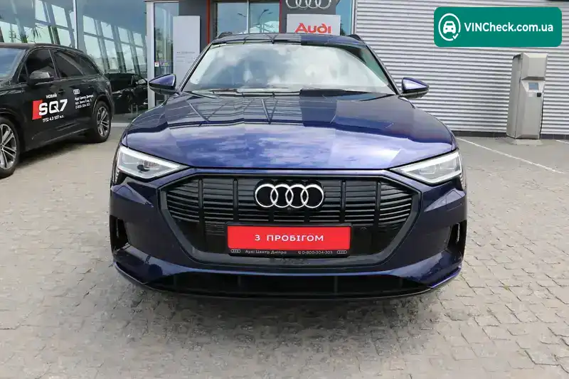 Audi e-tron 2020, фото з оголошення 2 з 21, VIN WAUZZZGE3LB025273