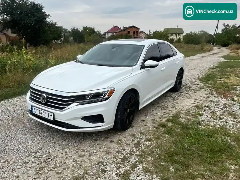 Volkswagen Passat 2021, фото з оголошення 1 з 8, VIN 1VWSA7A34MC017201