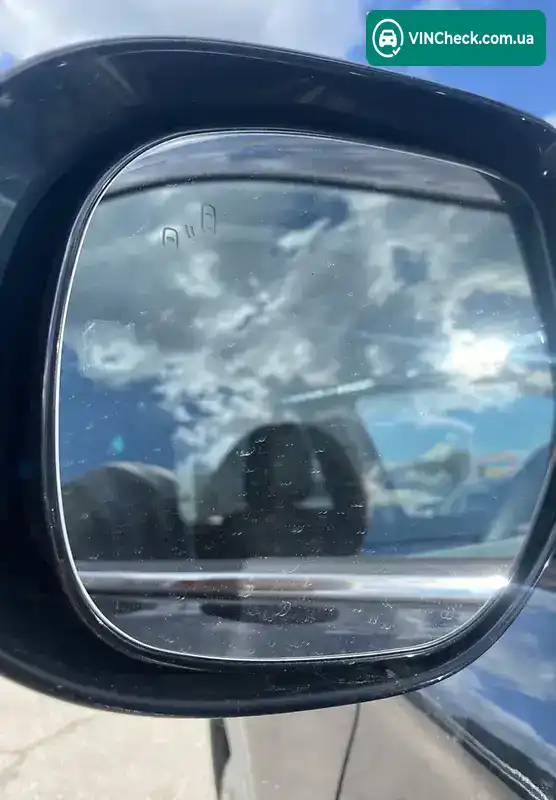 Mitsubishi Outlander 2020, фото з оголошення 2 з 14, VIN JA4AZ3A34LJ001178