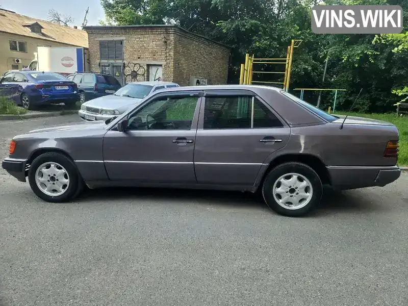 Mercedes-Benz E-Class 1992, фото з оголошення 2 з 17, VIN WDB1241301B812999