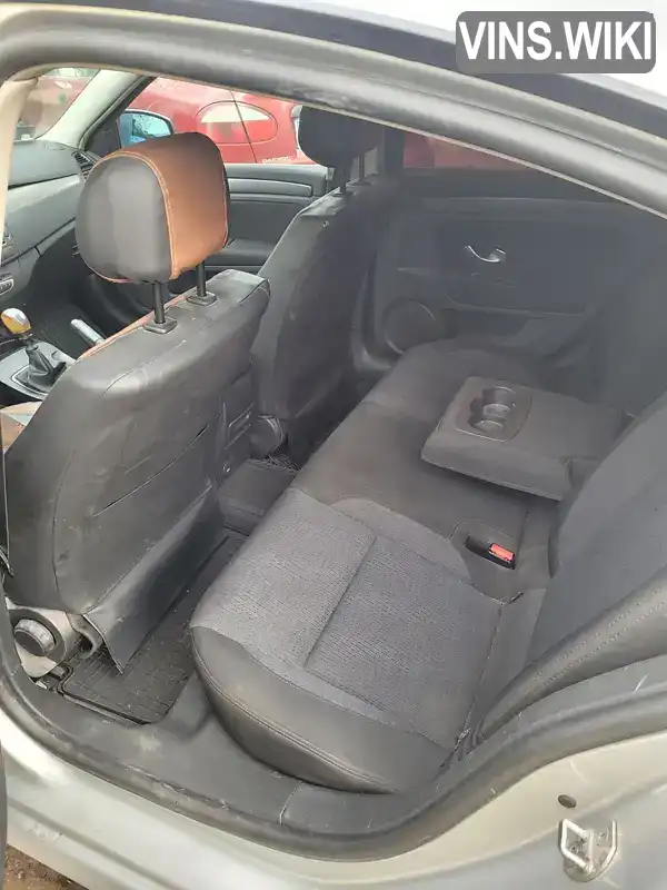 Renault Laguna 2007, фото з оголошення 2 з 11, VIN VF1BT0A0638624679