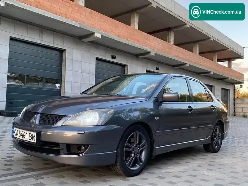 Mitsubishi Lancer 2006, фото з оголошення 2 з 15, VIN JMBSNCS9A6U001826
