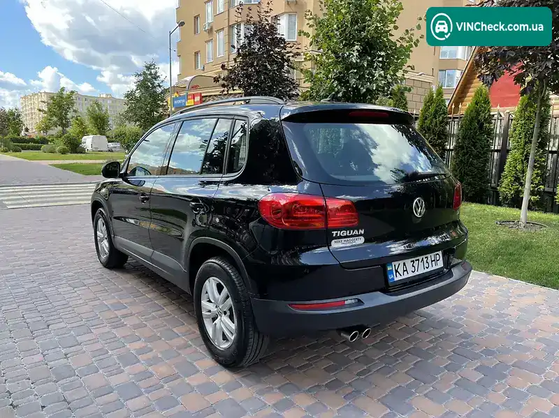 Volkswagen Tiguan 2016, фото з оголошення 2 з 9, VIN WVGAV7AX4GW613767