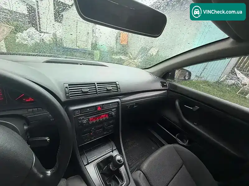 Audi A4 2004, фото з оголошення 2 з 7, VIN WAUZZZ8E24A199423