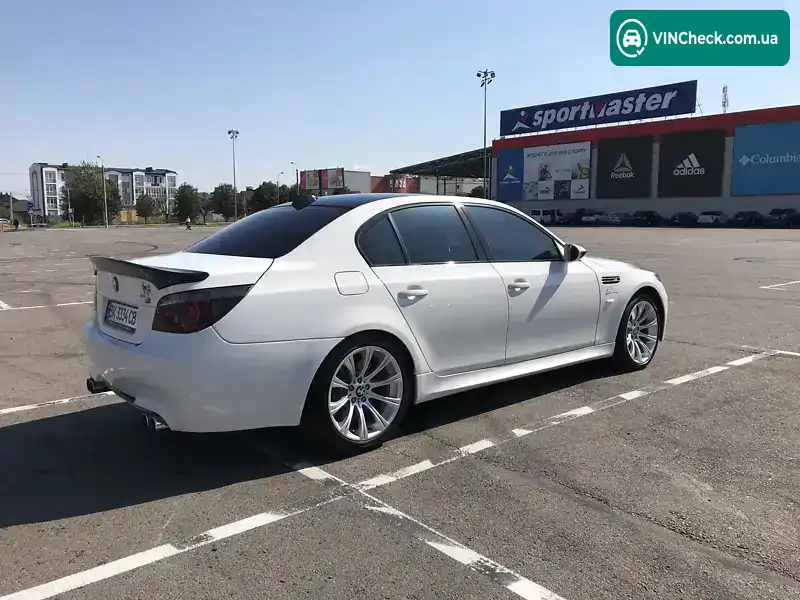 BMW M5 2006, фото з оголошення 2 з 19, VIN WBSNB93536B582368